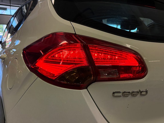 Kia Ceed 12 of 22