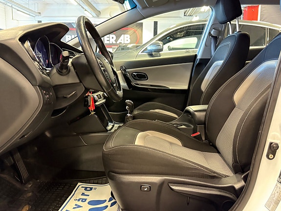Kia Ceed 19 of 22
