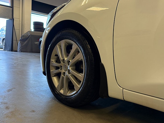 Kia Ceed 8 of 22