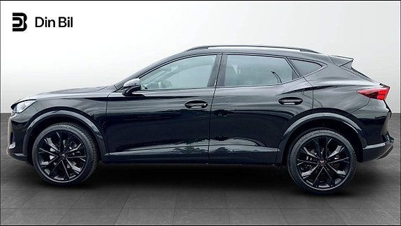 Cupra Formentor 2 of 5