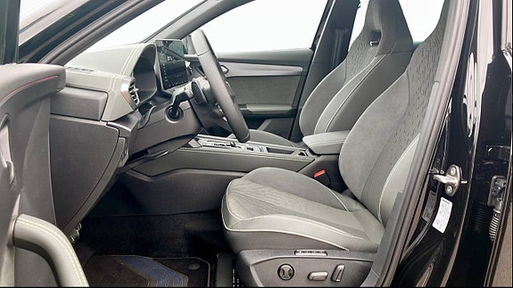 Cupra Formentor 8 of 12