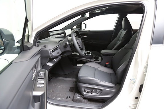 Subaru E-Outback 5 of 5