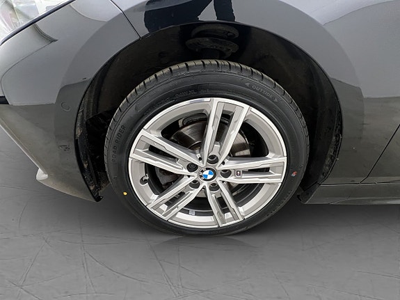BMW 118i 28 of 30
