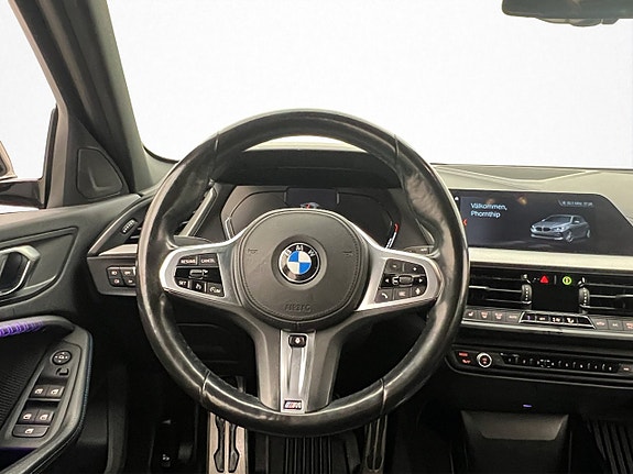 BMW 118i 20 of 30