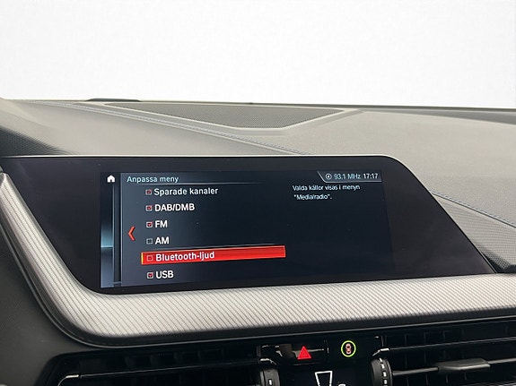 BMW 118i 16 of 30