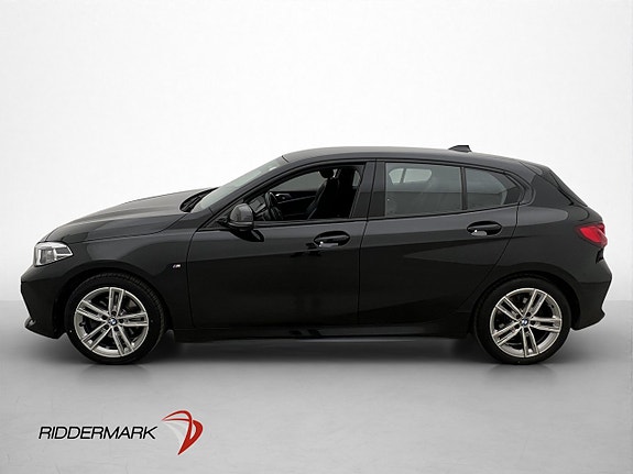 BMW 118i 4 of 5