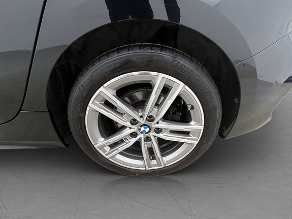 BMW 118i 29 of 30