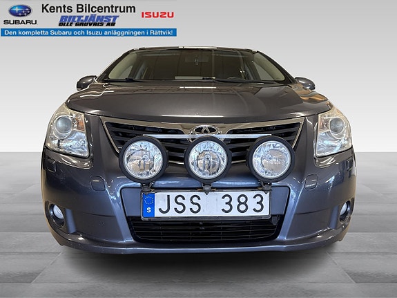Toyota Avensis 11 of 14