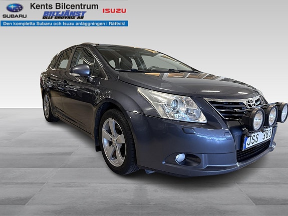 Toyota Avensis 10 of 14