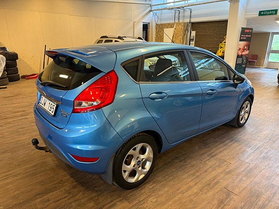 Ford Fiesta 3 of 15