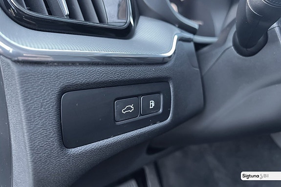 Volvo XC60 24 of 30