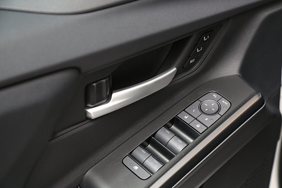 Subaru E-Outback 14 of 22