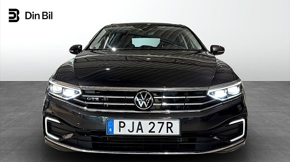 Volkswagen Passat 4 of 5