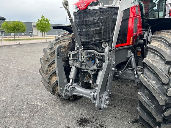 Massey Ferguson 8S.225 DYNA-VT EXCLUSIVE DEMO 6 of 11