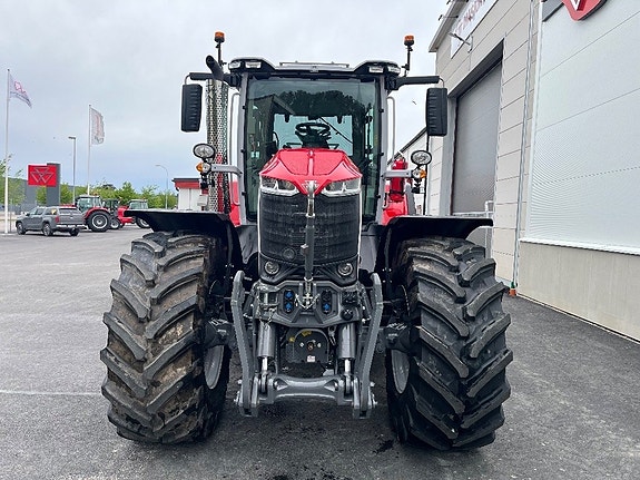Massey Ferguson 8S.225 DYNA-VT EXCLUSIVE DEMO 8 of 11