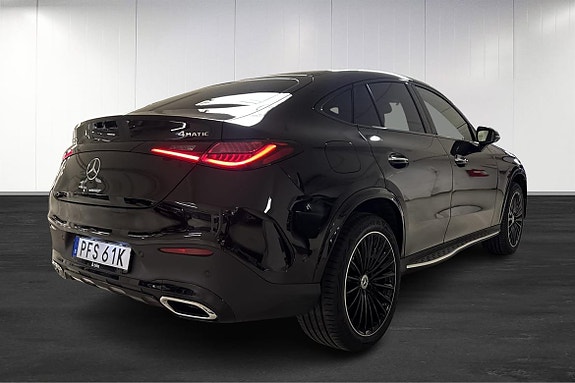 Mercedes-Benz GLC300 de 4 of 5