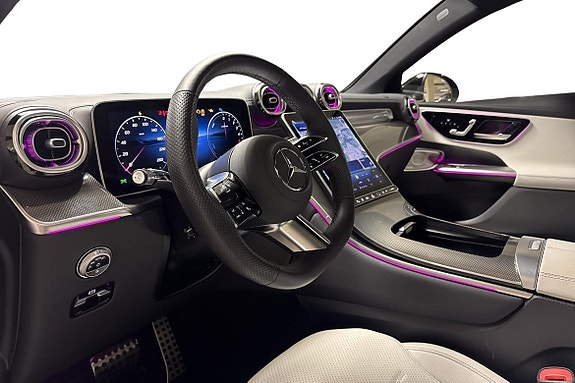 Mercedes-Benz GLC300 de 7 of 22