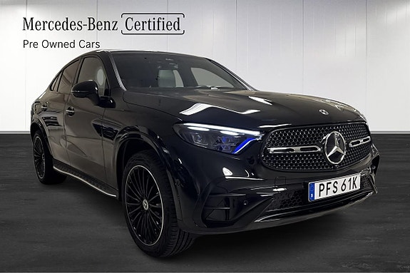 Mercedes-Benz GLC300 de 2 of 5