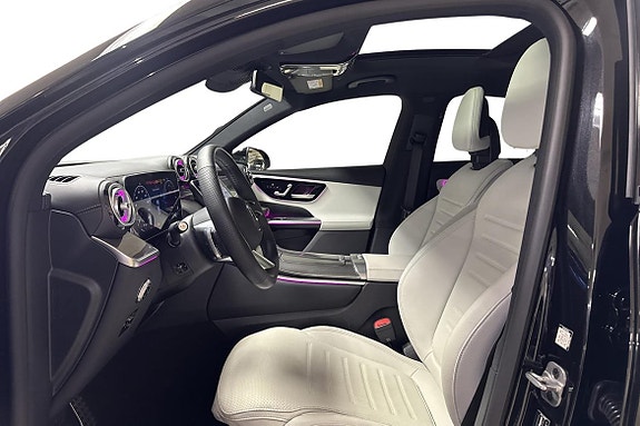 Mercedes-Benz GLC300 de 12 of 22