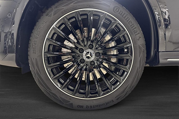 Mercedes-Benz GLC300 de 6 of 22