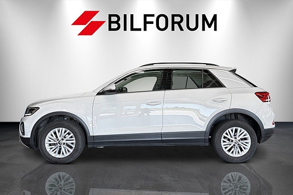 Volkswagen T-Roc 2 of 5
