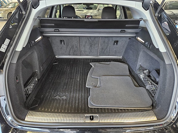 Audi A4 11 of 18