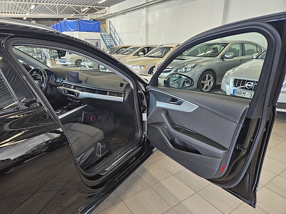 Audi A4 14 of 18