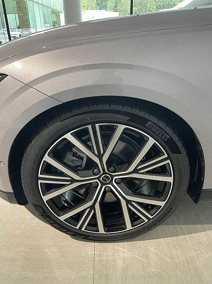 Volvo ES90 4 of 14