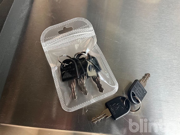Product image 17 of 17