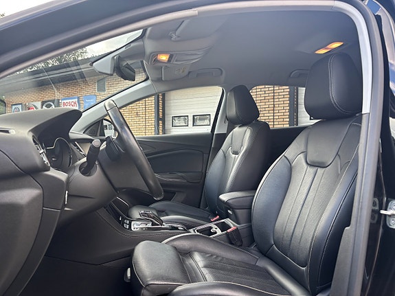 Opel Grandland X 11 of 27