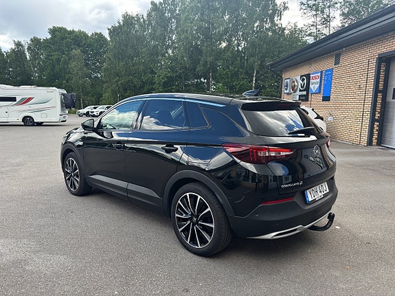 Opel Grandland X 3 of 5