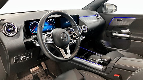 Mercedes-Benz EQA250 4 of 5