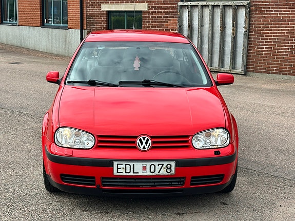 Volkswagen Golf IV 7 of 11