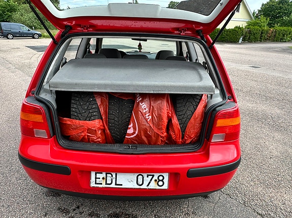 Volkswagen Golf IV 8 of 11