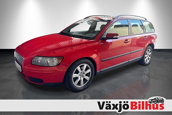 Volvo V50 4 of 5