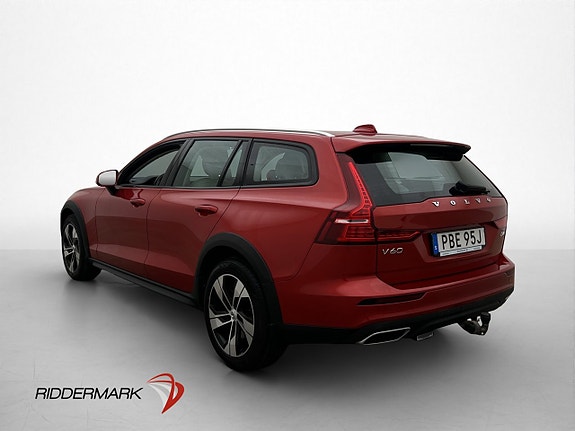 Volvo V60 Cross Country 6 of 30