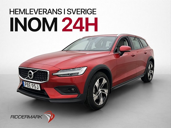 Volvo V60 Cross Country 3 of 30