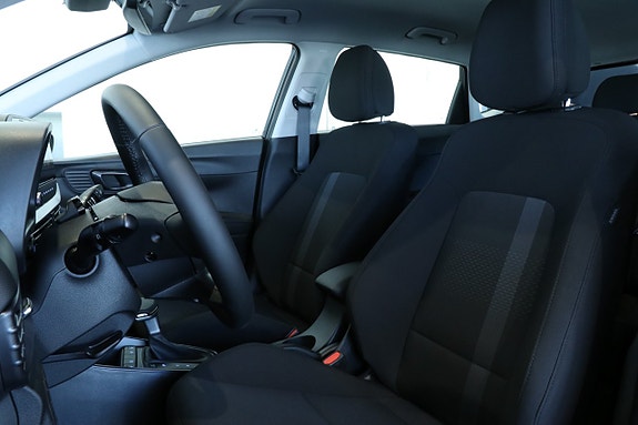 Hyundai i20 7 of 16