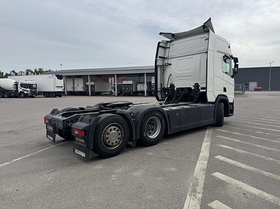 Scania R 450 A6x2NB 4 of 10