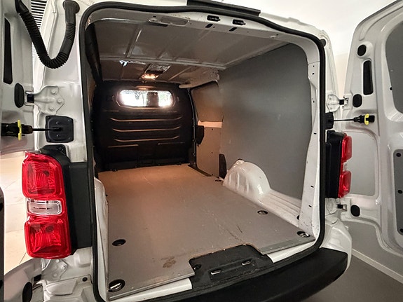 Peugeot e-Expert 5 of 5