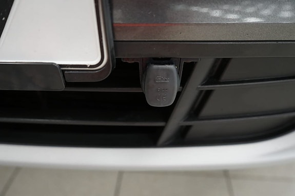 Ford Kuga 21 of 26