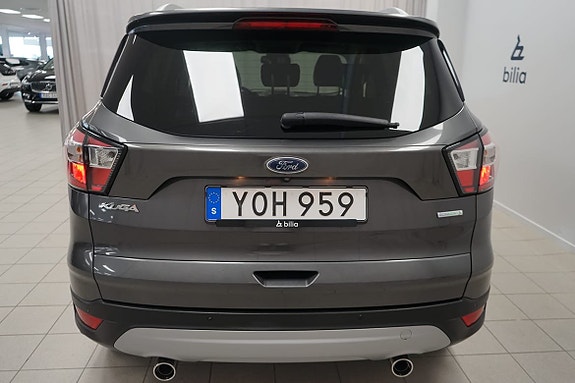 Ford Kuga 23 of 26