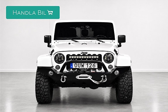 Jeep Wrangler Unlimited 3 of 18