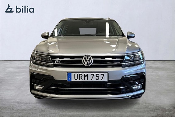Volkswagen Tiguan 4 of 5