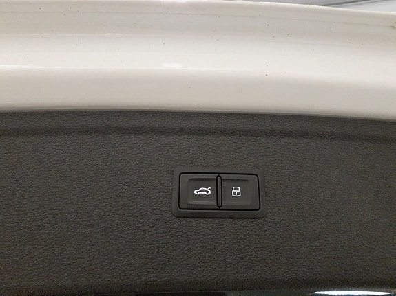 Audi Q5 8 of 18