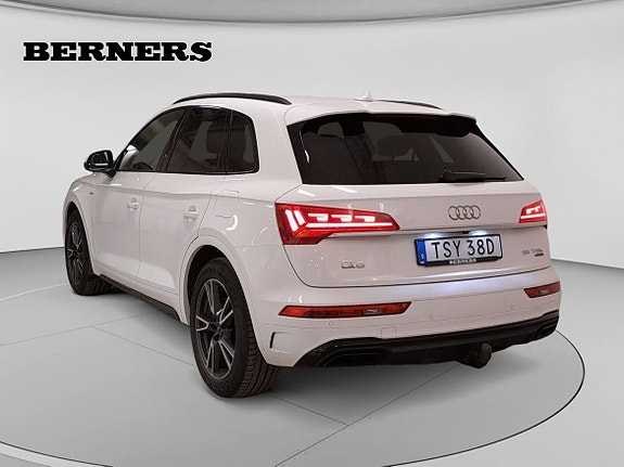 Audi Q5 3 of 18