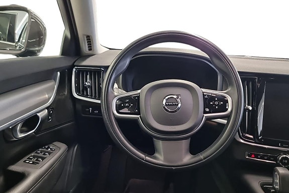 Volvo V90 13 of 21