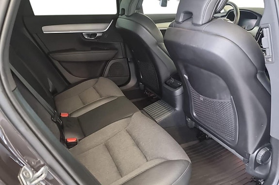 Volvo V90 21 of 21