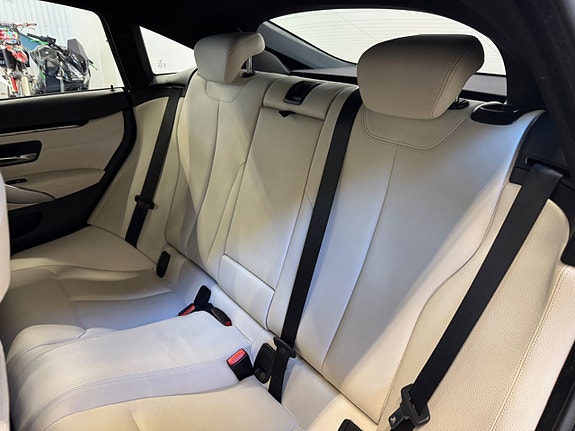 BMW 420d 11 of 17