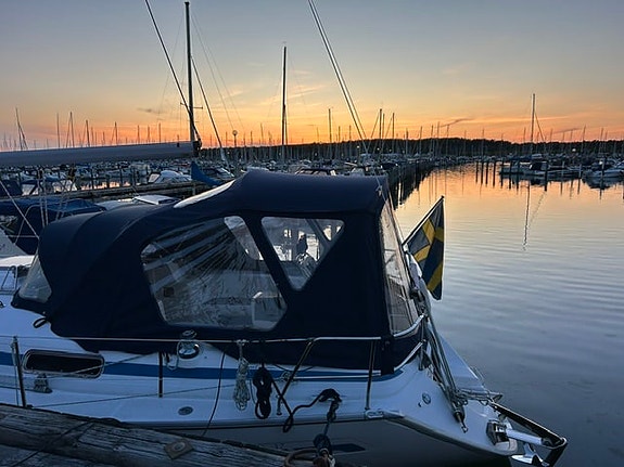 Bavaria 37 C 2001 – Välutrustad 4 of 5